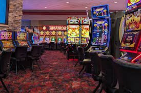 Adventures Beyond Wonderland slot game interface on mabukbet